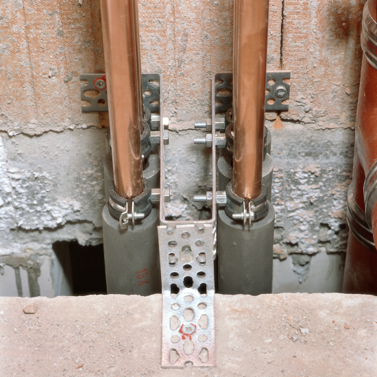 Schlitz- und Schachtmontage.