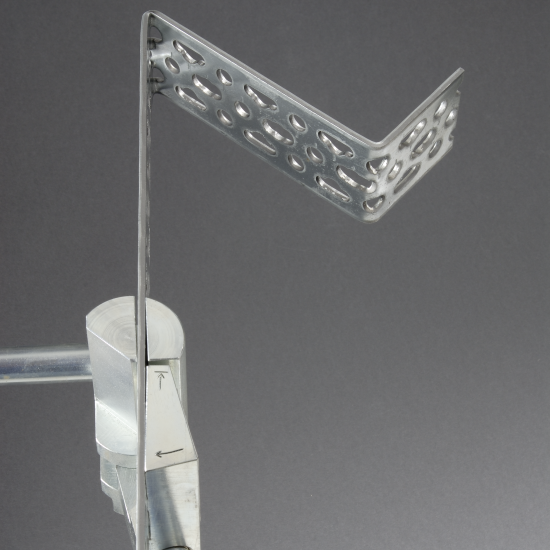 Producing a wall-bracket with an angle of 135°.