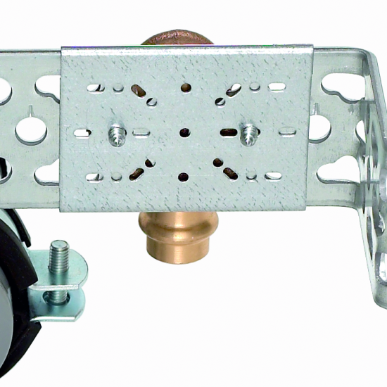 and securely (here with self-tapping screws 4,8 x 116 mm Part# 1075) onto the LEIFELD Strap.